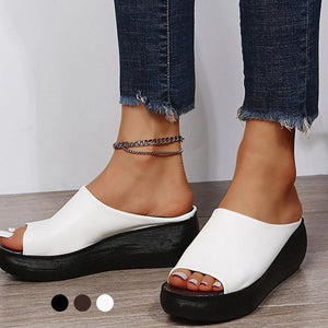 JENA | Fashionable summer slippers for women